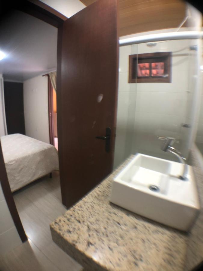 Linda casa com piscina em Bombinhas, espaço inteiro Exterior foto